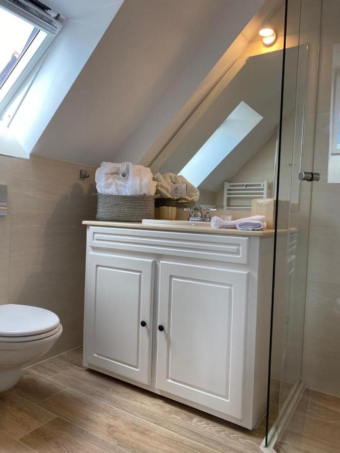 Apartaments Rîşnov Extérieur photo