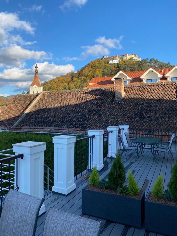 Apartaments Rîşnov Extérieur photo