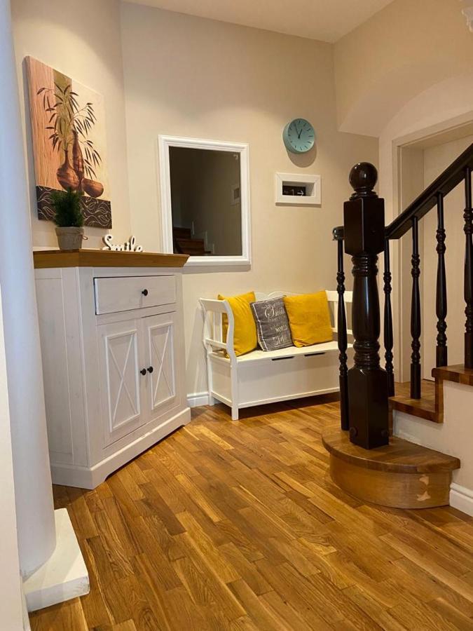 Apartaments Rîşnov Extérieur photo
