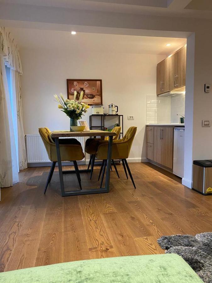 Apartaments Rîşnov Extérieur photo